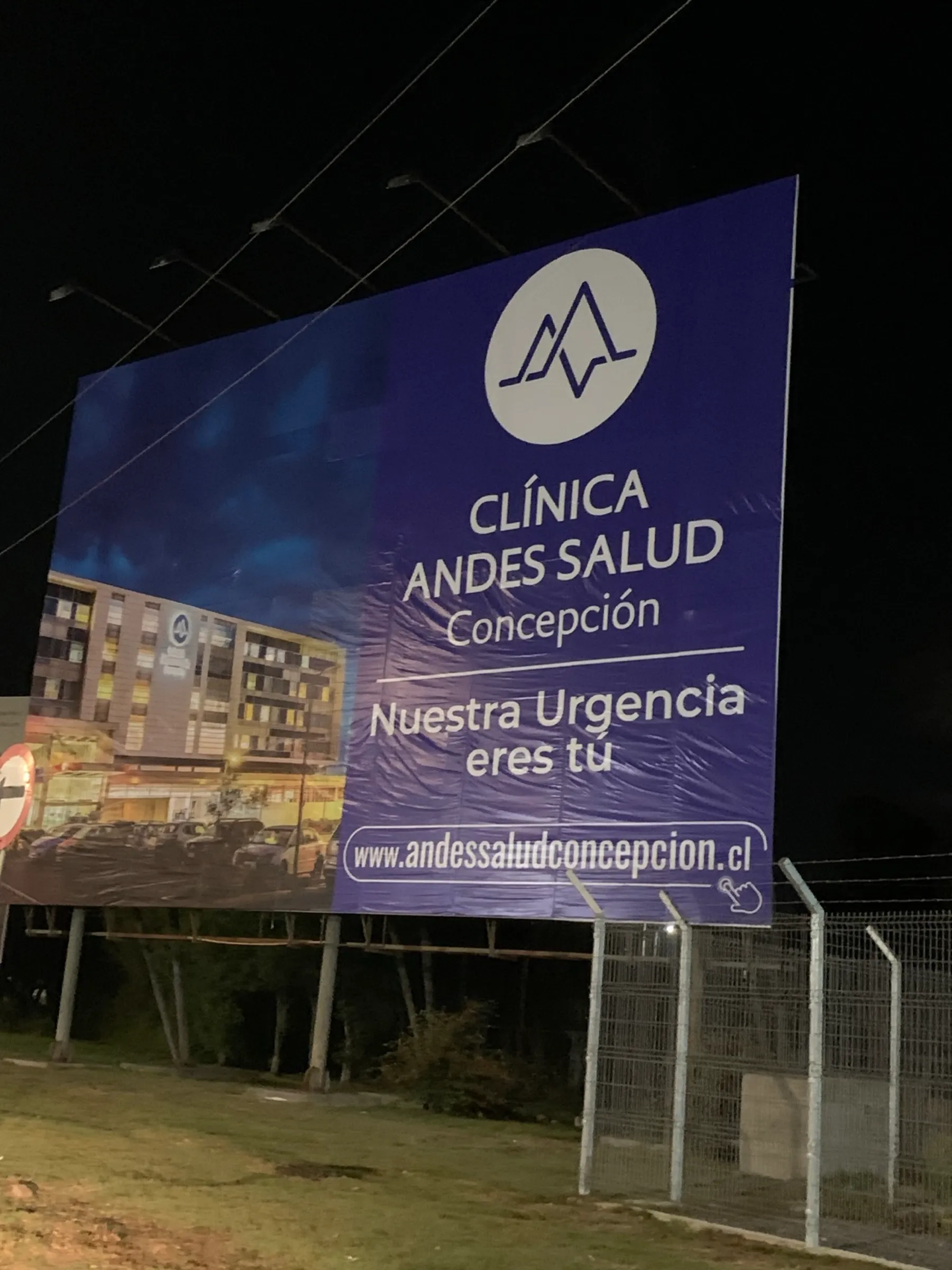 Gigantografía publicitaria en Concepción con fotografía producida por Octopus Media